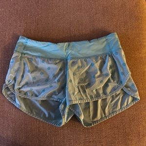 Lightly worn lululemon speed up shorts